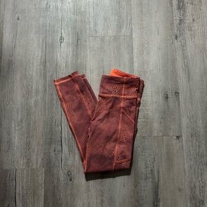 Women’s size 4 Lululemon leggings